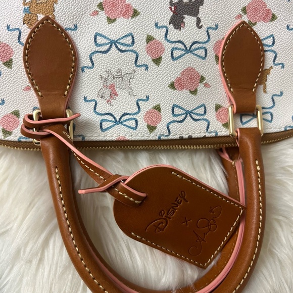 Disney Parks Aristocats Ann Shen Dooney & Bourke Satchel Bag (NWOT) - Picture 11 of 15